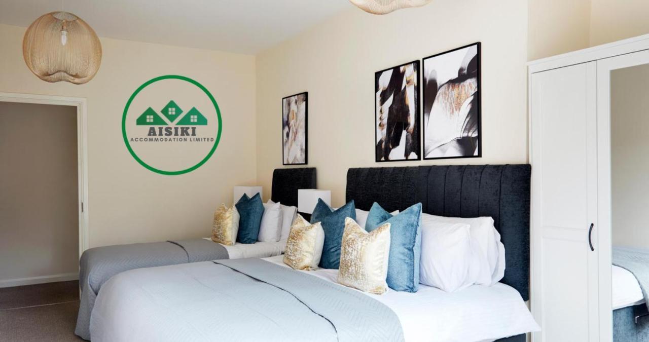 Aisiki Living At Alexandra Road, 2 Bedrooms & 2 Bathrooms With King Or Twin Beds And With Free Wi-Fi & Parking Watford  Exterior foto